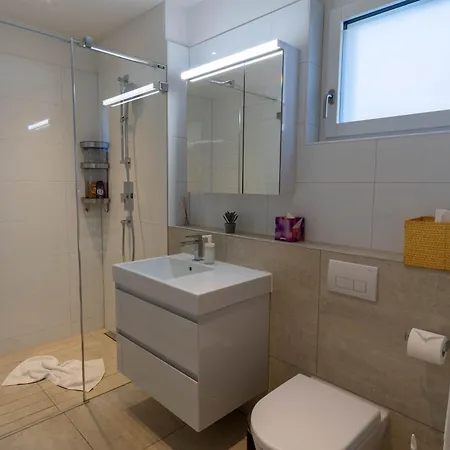 Interlaken Peak View *